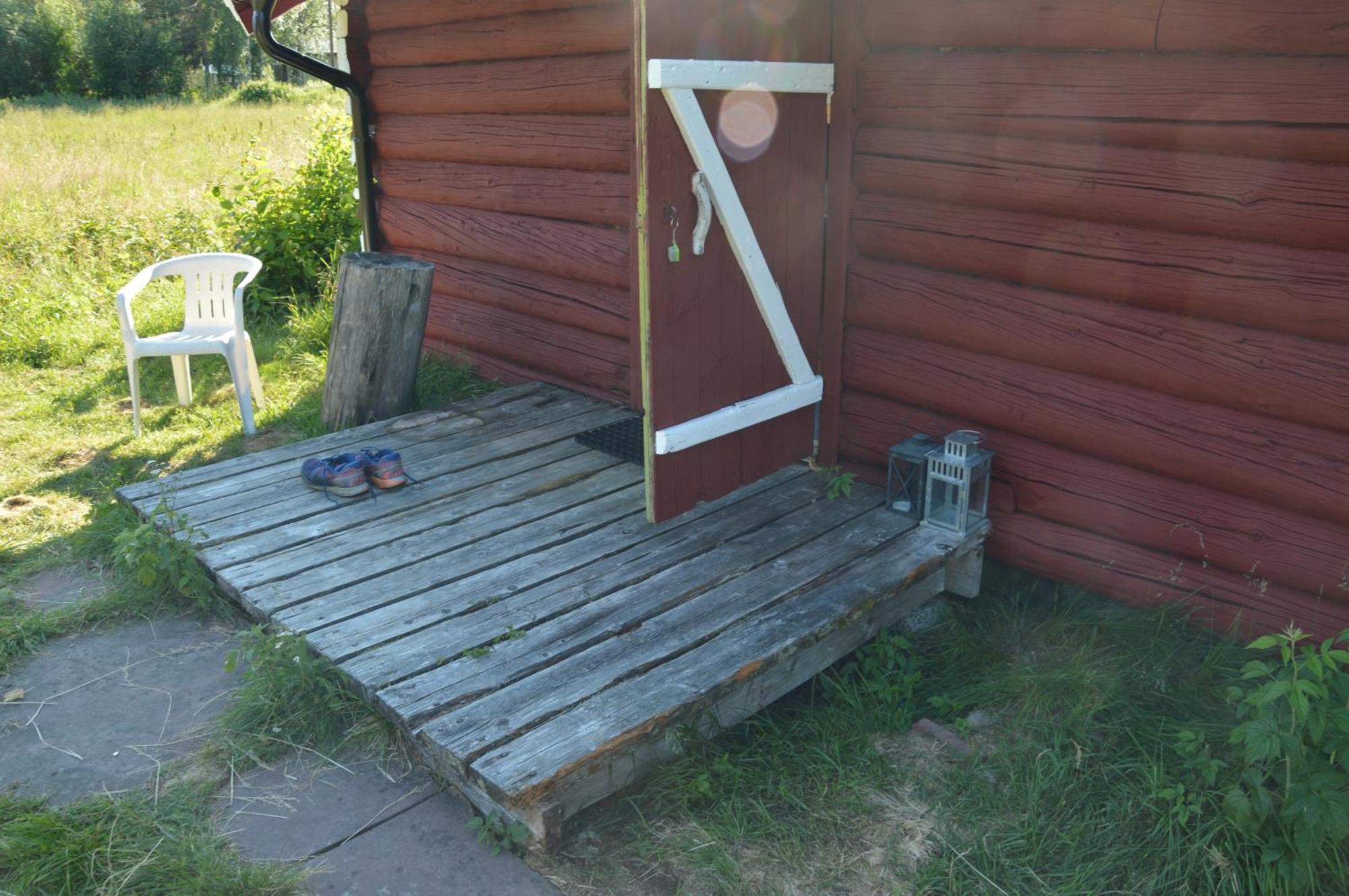 Hytte Anno 1721 Uten Internett, Strom, Vann - Men Med Rodmalt Utedo Ljørdal Buitenkant foto