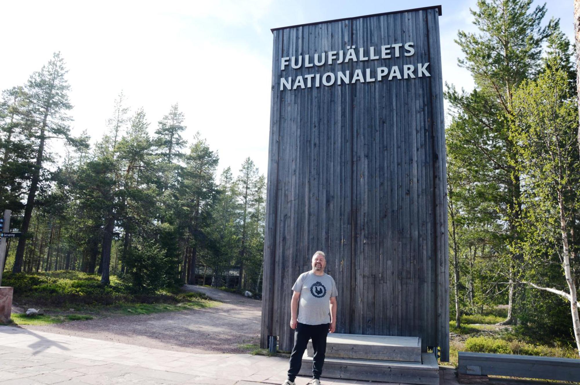 Hytte Anno 1721 Uten Internett, Strom, Vann - Men Med Rodmalt Utedo Ljørdal Buitenkant foto